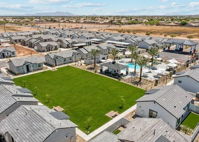 Breezy Modern House In With Pool,bbq * Casa Grande