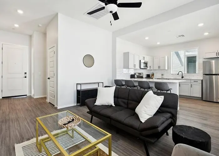 Breezy Modern House In With Pool,bbq Casa Grande