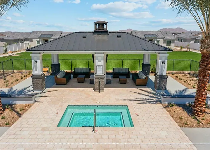 Apartment Breezy Modern House In With Pool,bbq Casa Grande